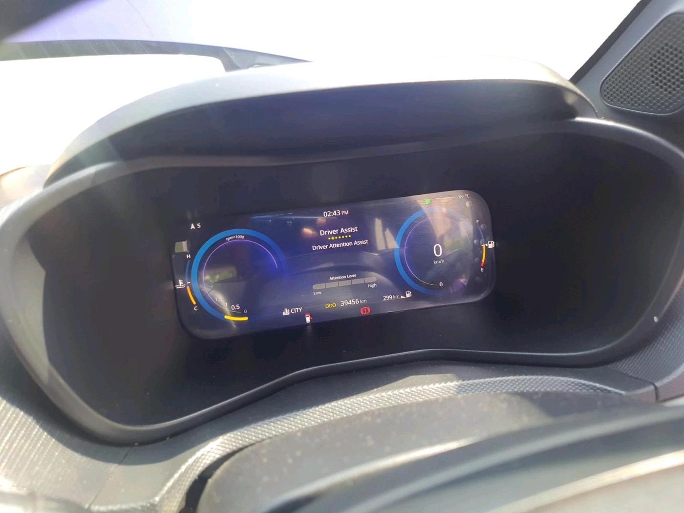 2023 Tata NEXON FEARLESS PURPLE + SUNROOF DUAL TONE 1.5 DIESEL, Diesel, Manual, 39,456 km, interior