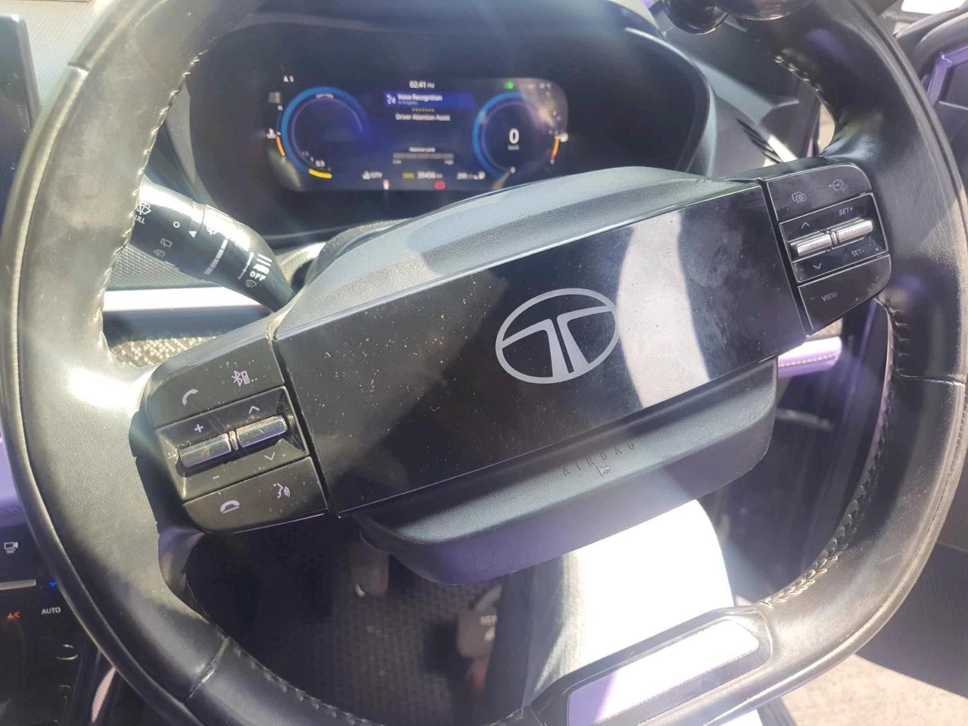2023 Tata NEXON FEARLESS PURPLE + SUNROOF DUAL TONE 1.5 DIESEL, Diesel, Manual, 39,456 km, interior