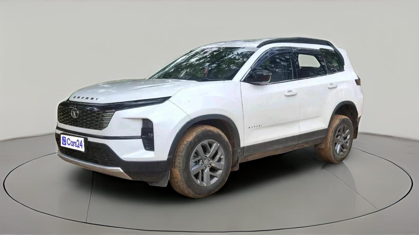 2025 Tata Safari PURE PLUS S, Diesel, Manual, 10,258 km, exterior