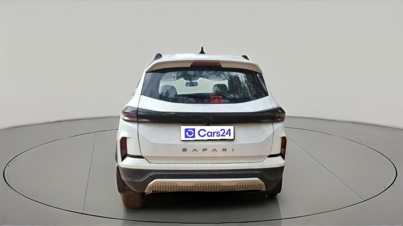 2025 Tata Safari PURE PLUS S, Diesel, Manual, 10,258 km, exterior