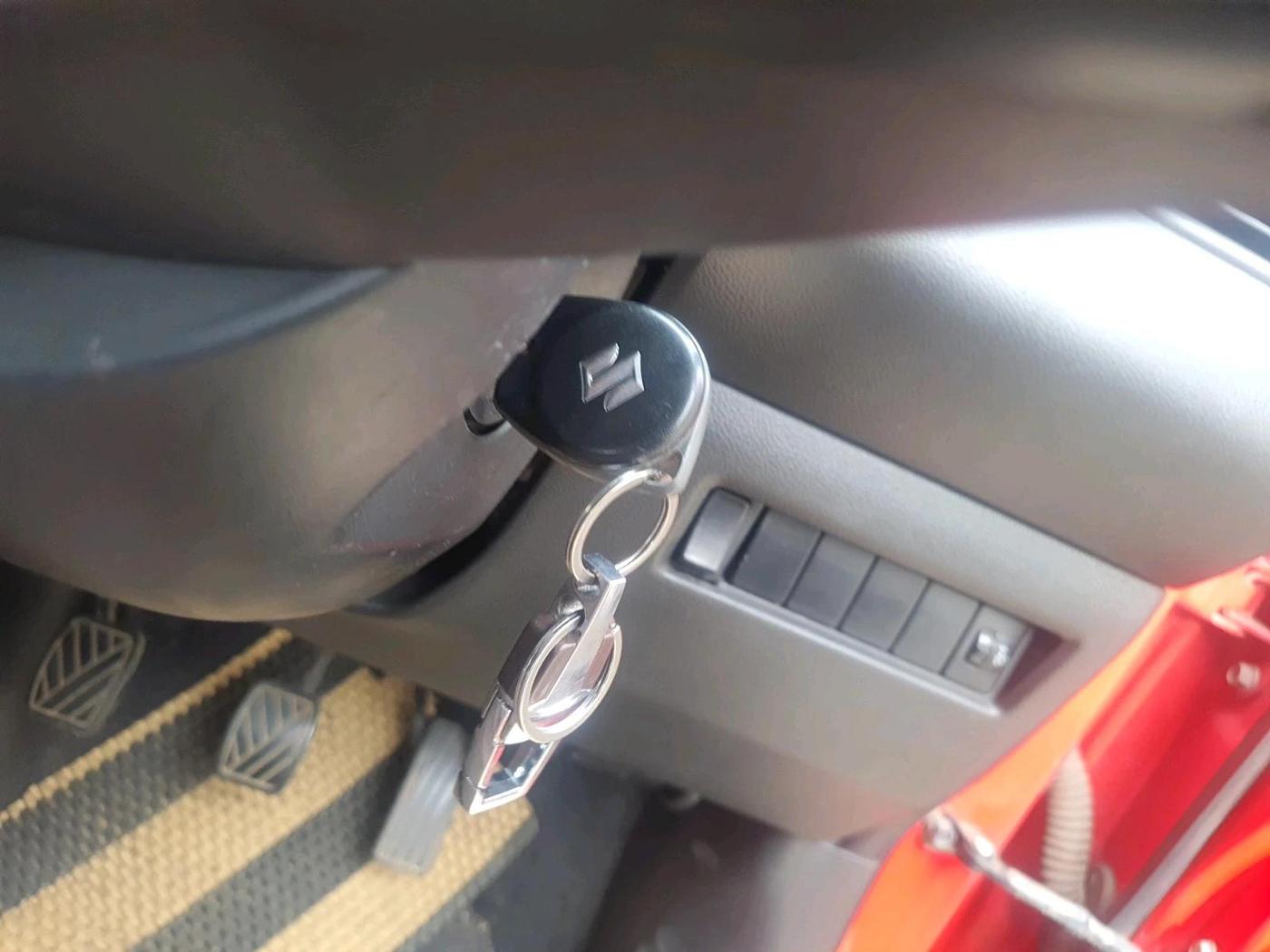 2020 Maruti Swift VXI, Petrol, Manual, 83,922 km, interior