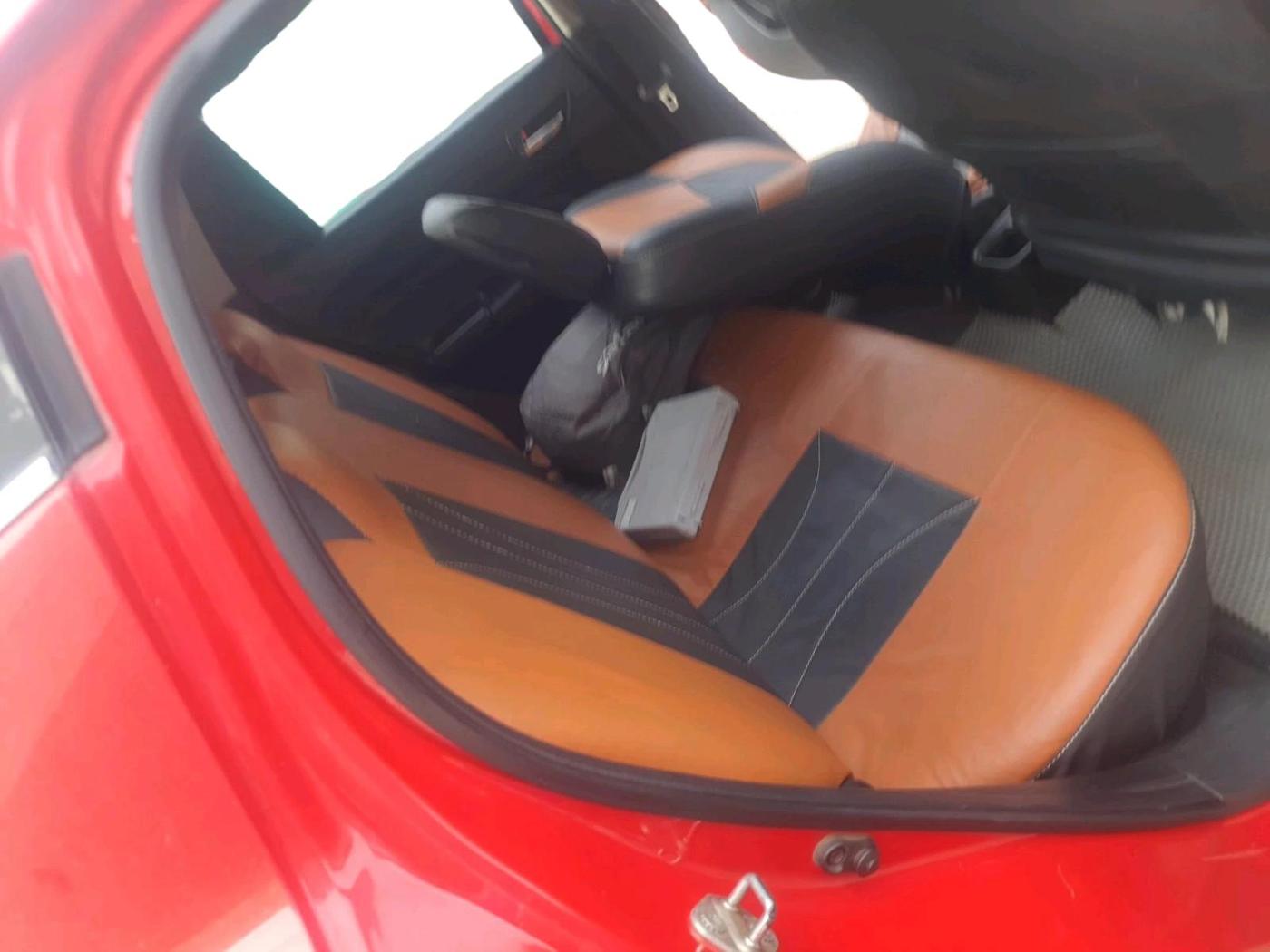 2020 Maruti Swift VXI, Petrol, Manual, 83,922 km, interior