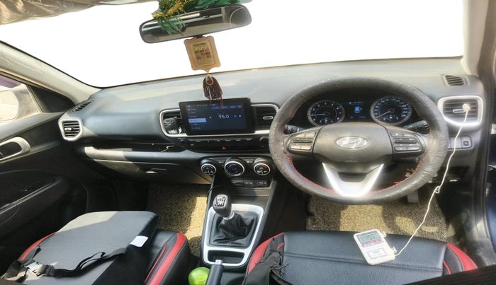 2022 Hyundai VENUE SX 1.0 TURBO IMT, Petrol, Manual, 27,602 km, interior
