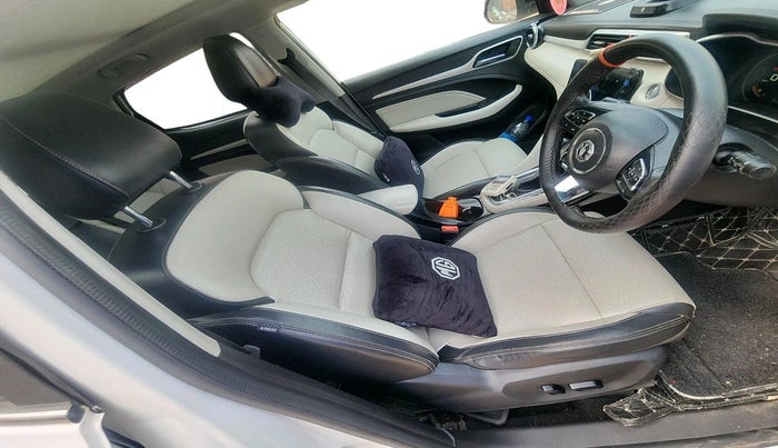 2022 MG ASTOR SAVVY 1.5 CVT, Petrol, Automatic, 81,083 km, interior