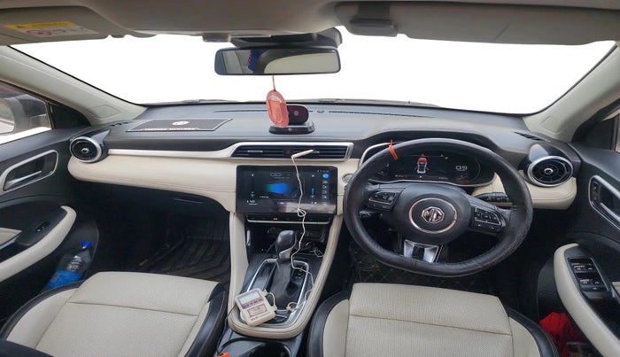 2022 MG ASTOR SAVVY 1.5 CVT, Petrol, Automatic, 81,083 km, interior