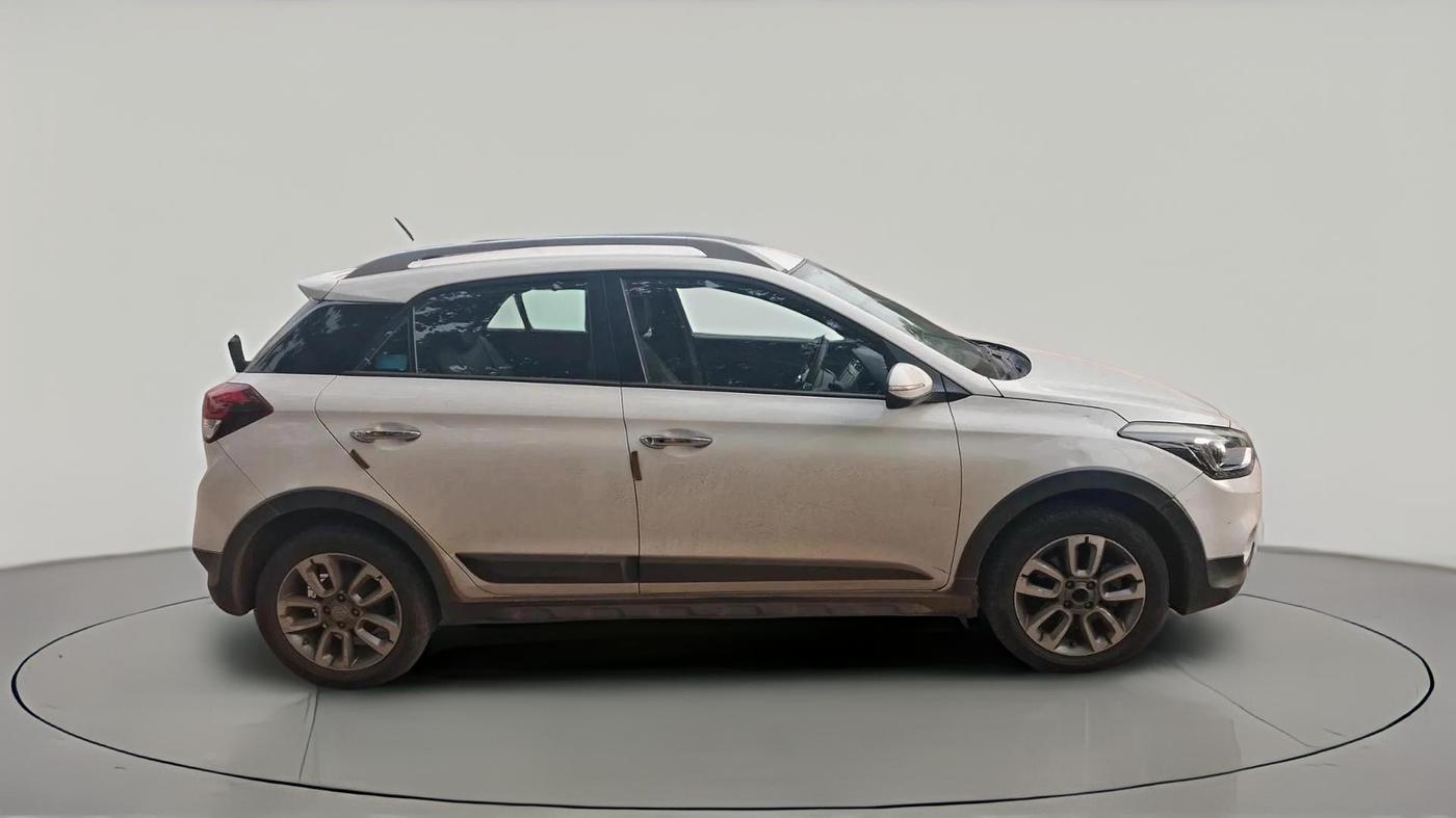 2018 Hyundai i20 Active 1.2 SX, Petrol, Manual, 53,108 km, exterior