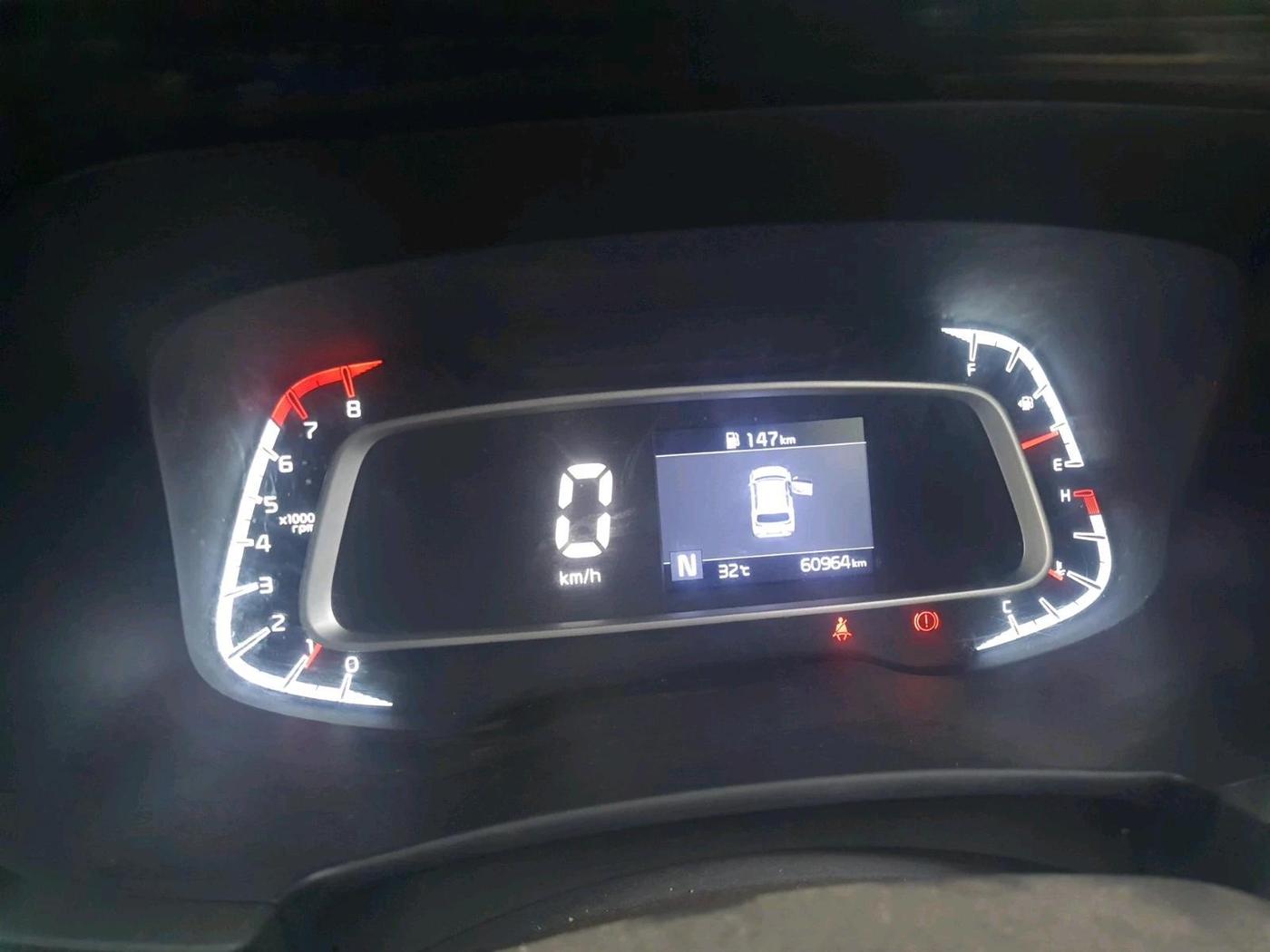 2021 KIA SONET HTX 1.0 IMT, Petrol, Manual, 60,964 km, interior