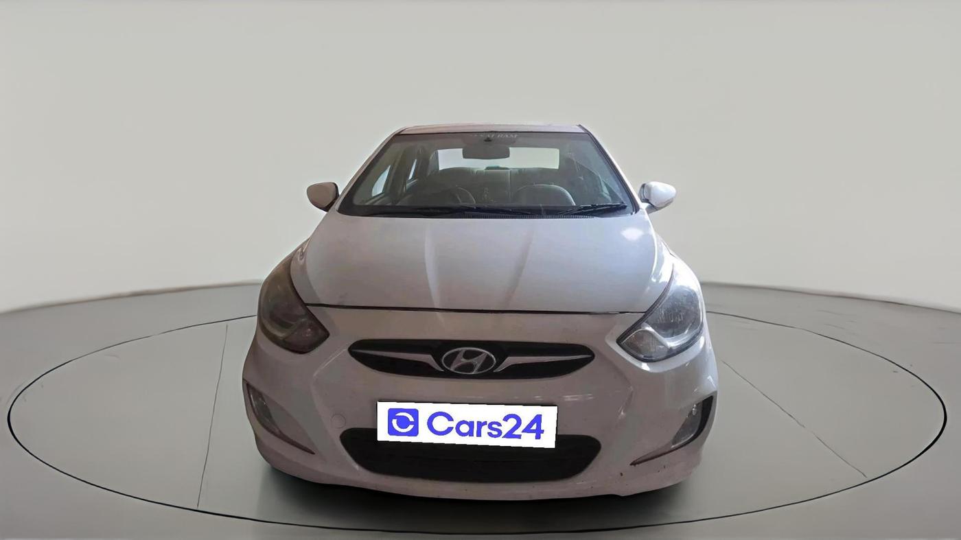 2013 Hyundai Verna FLUIDIC 1.6 CRDI EX, Diesel, Manual, 2,37,014 km, exterior