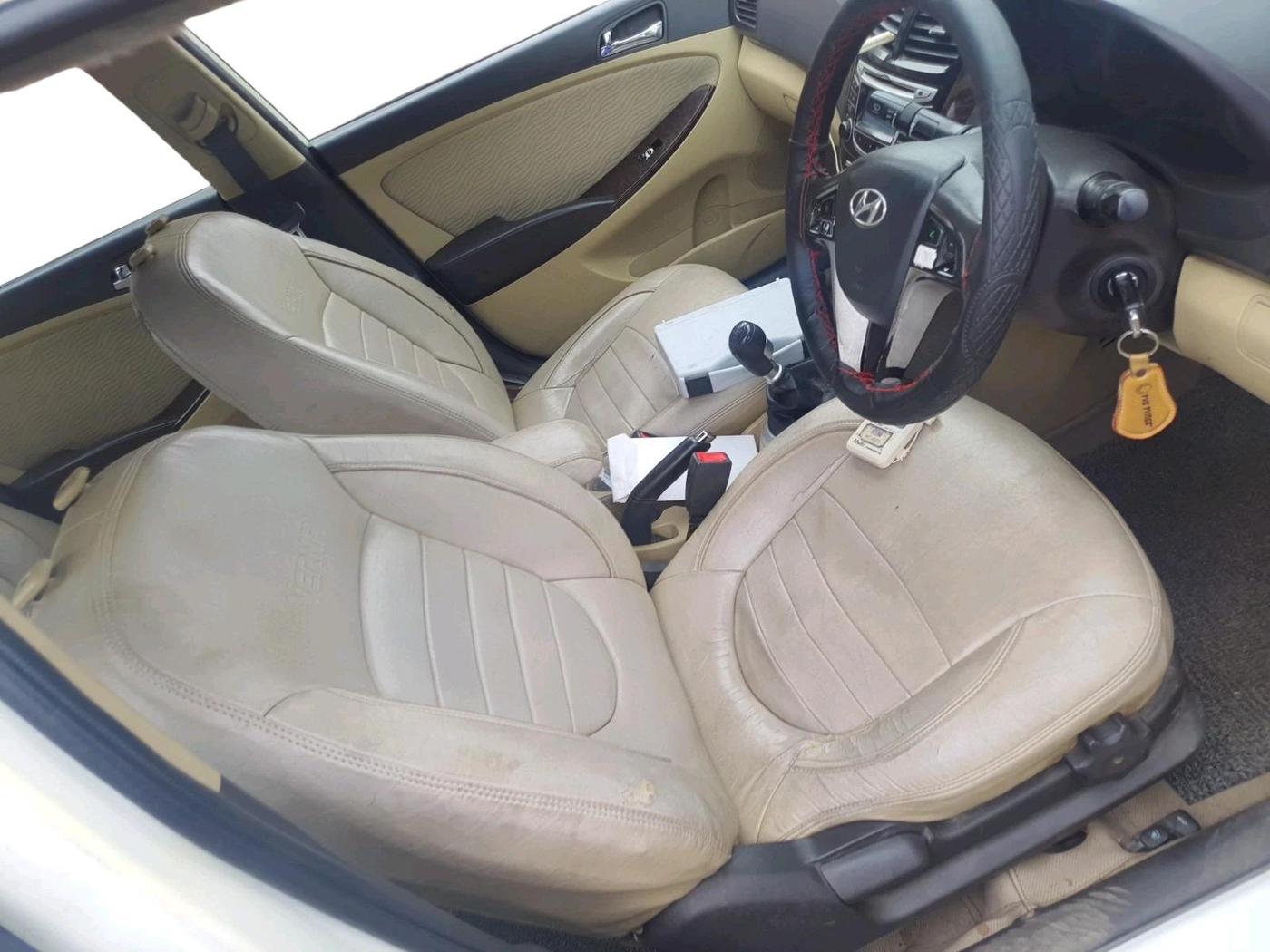 2013 Hyundai Verna FLUIDIC 1.6 CRDI EX, Diesel, Manual, 2,37,014 km, interior