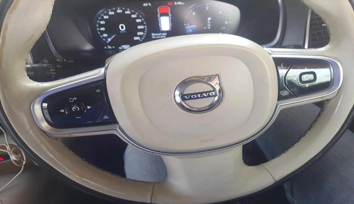 2016 Volvo XC 90 D5 Inscription, Diesel, Automatic, 1,66,024 km, interior