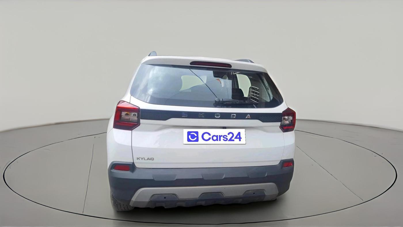 2026 Skoda Kylaq Signature AT, Petrol, Automatic, 4,392 km, exterior