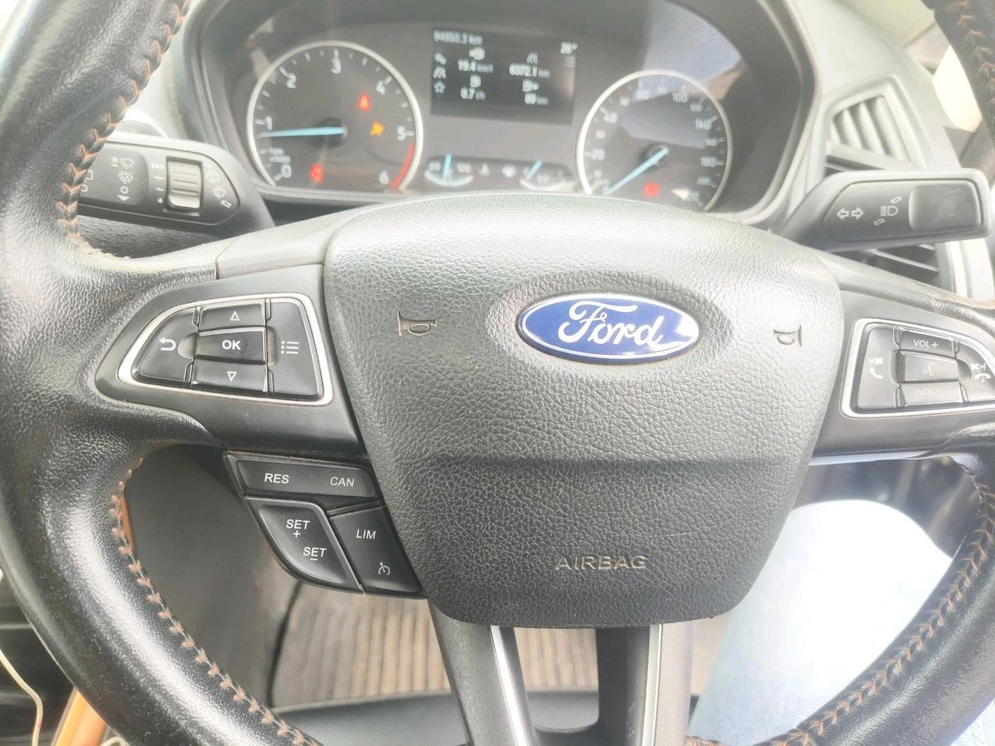 2019 Ford Ecosport TITANIUM + 1.5L DIESEL, Diesel, Manual, 94,950 km, interior