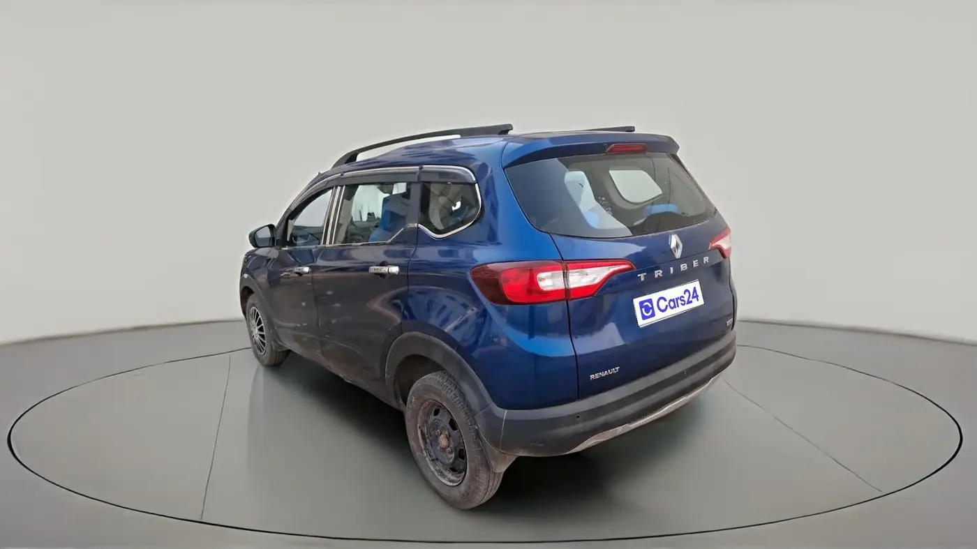 2019 Renault TRIBER RXT, Petrol, Manual, 76,823 km, exterior