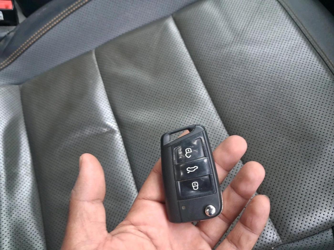 2022 Skoda KUSHAQ STYLE 1.0L TSI AT (6 AIRBAGS), Petrol, Automatic, 58,767 km, interior