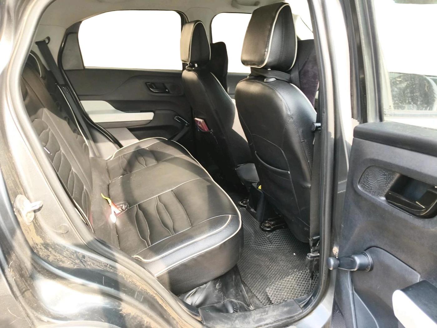 2022 Tata PUNCH PURE MT, Petrol, Manual, 92,803 km, interior
