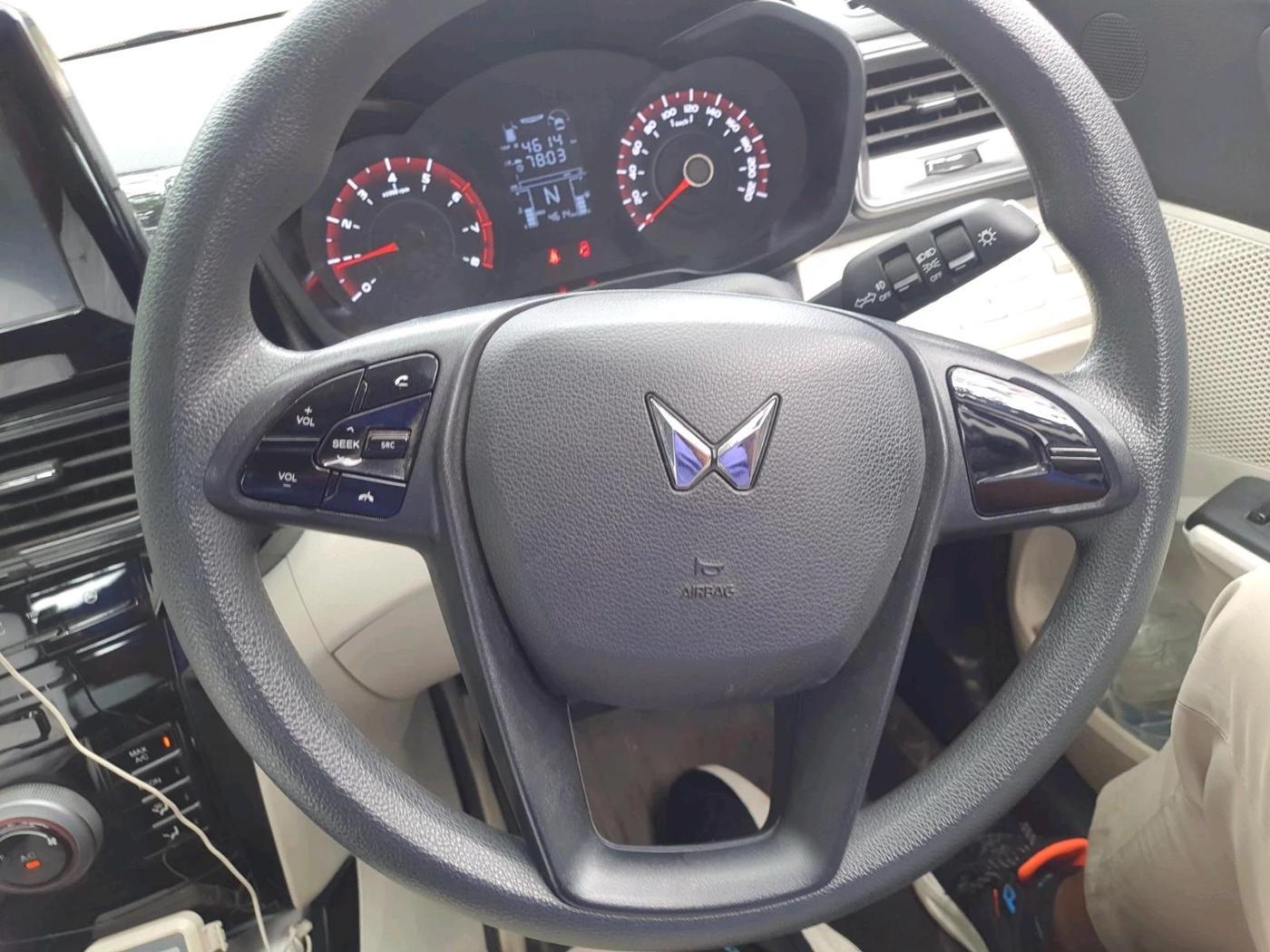 2026 Mahindra XUV 3XO REVX A 1.2 Petrol MT, Petrol, Manual, 4,614 km, interior