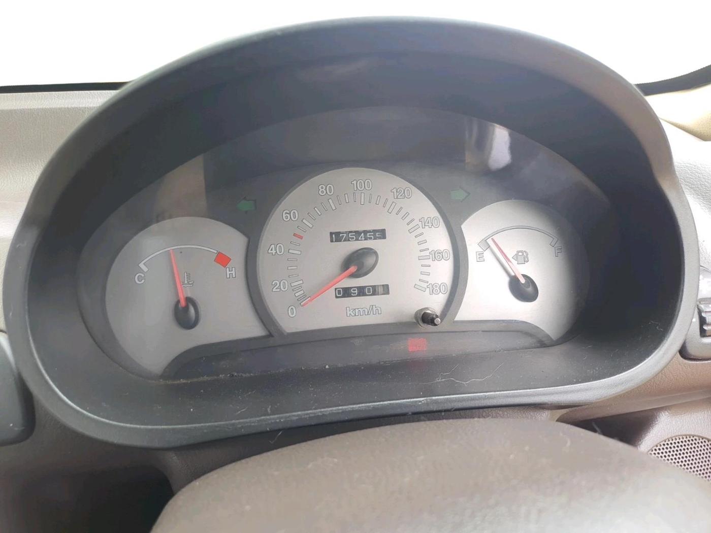 2011 Hyundai Santro Xing GLS, Petrol, Manual, 1,75,455 km, interior