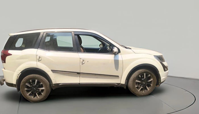 2019 Mahindra XUV500 W11, Diesel, Manual, 90,255 km, exterior