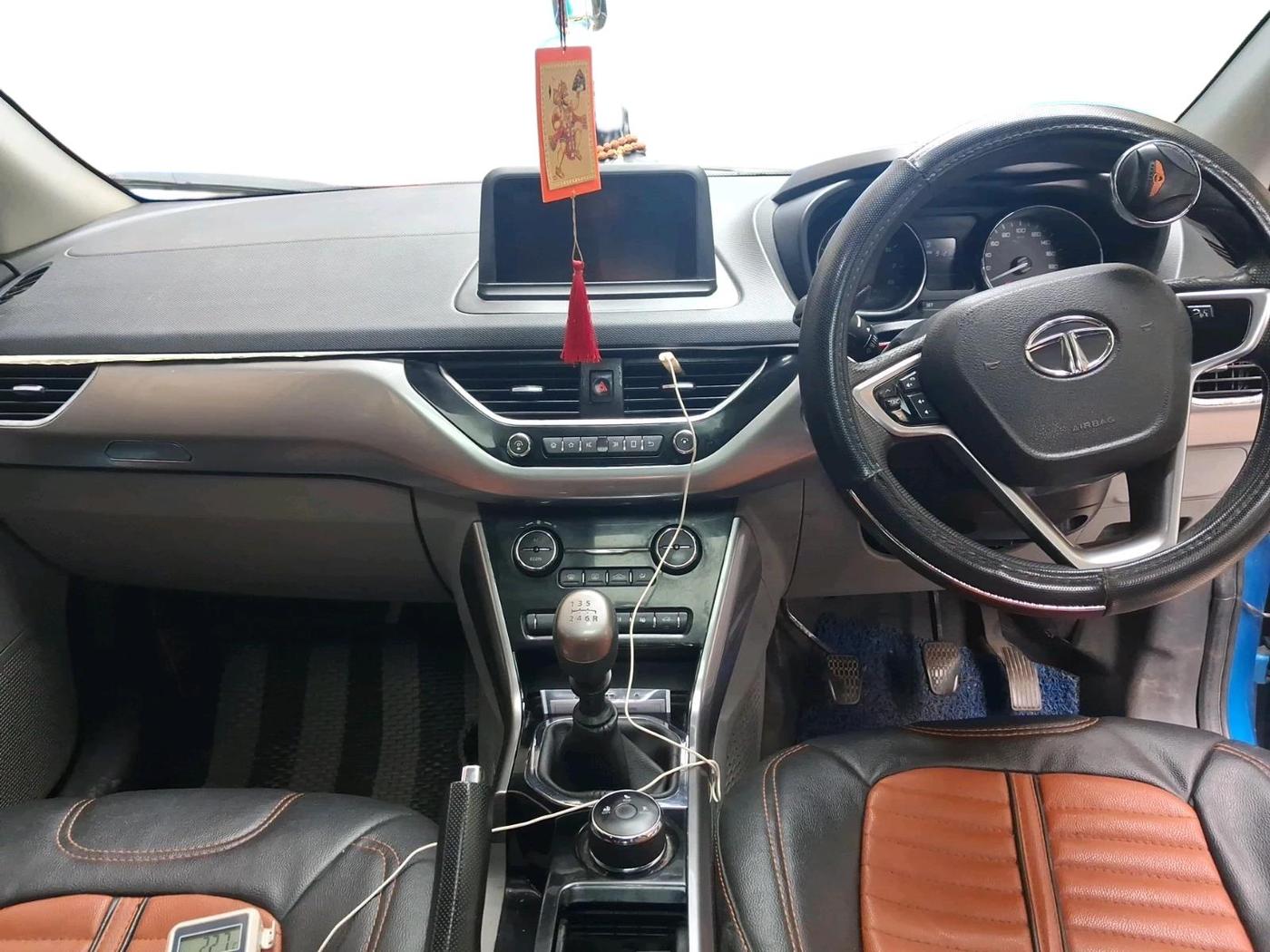 2018 Tata NEXON XZ PLUS DIESEL, Diesel, Manual, 91,232 km, interior