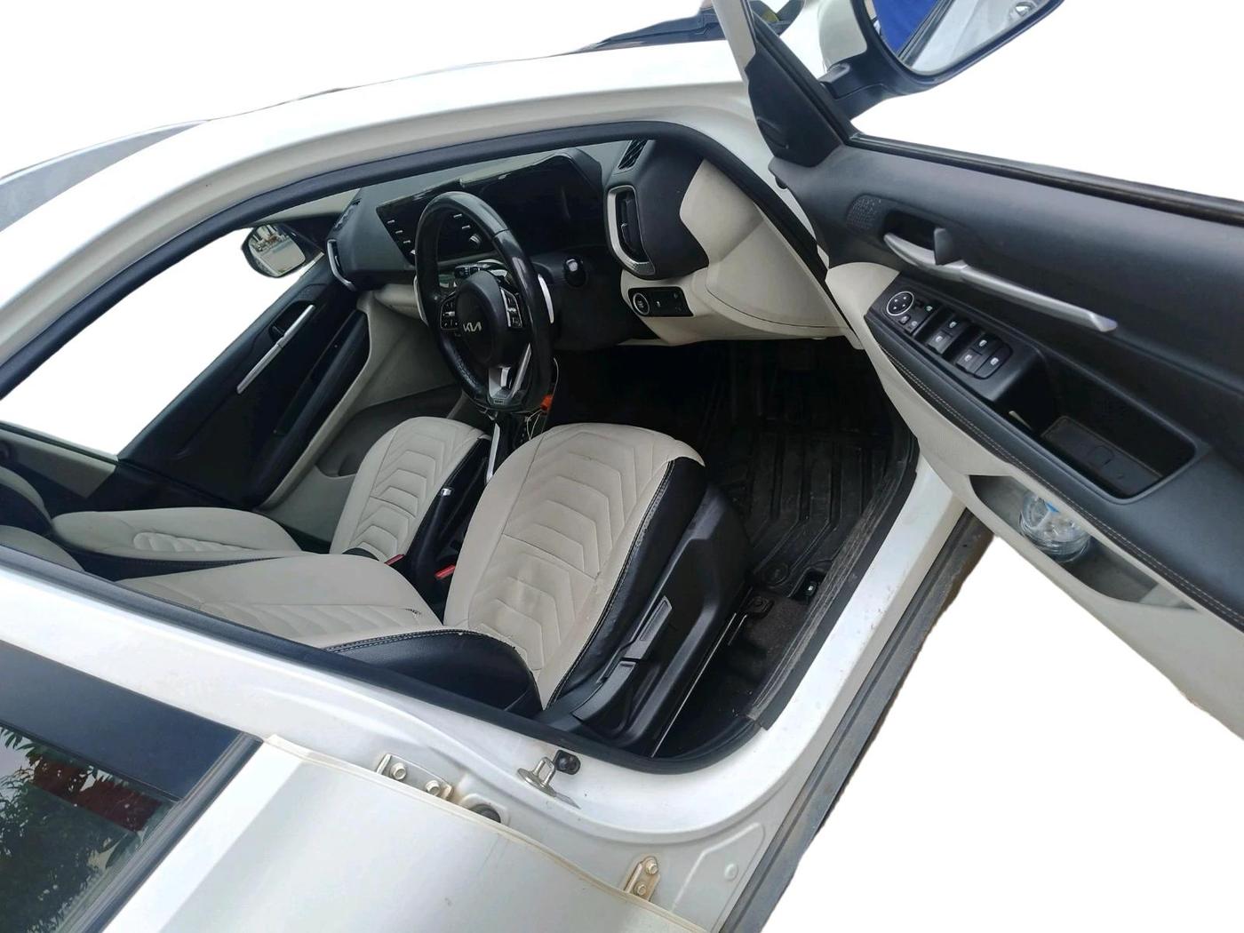 2022 KIA SONET HTX 1.5 AT, Diesel, Automatic, 76,581 km, interior