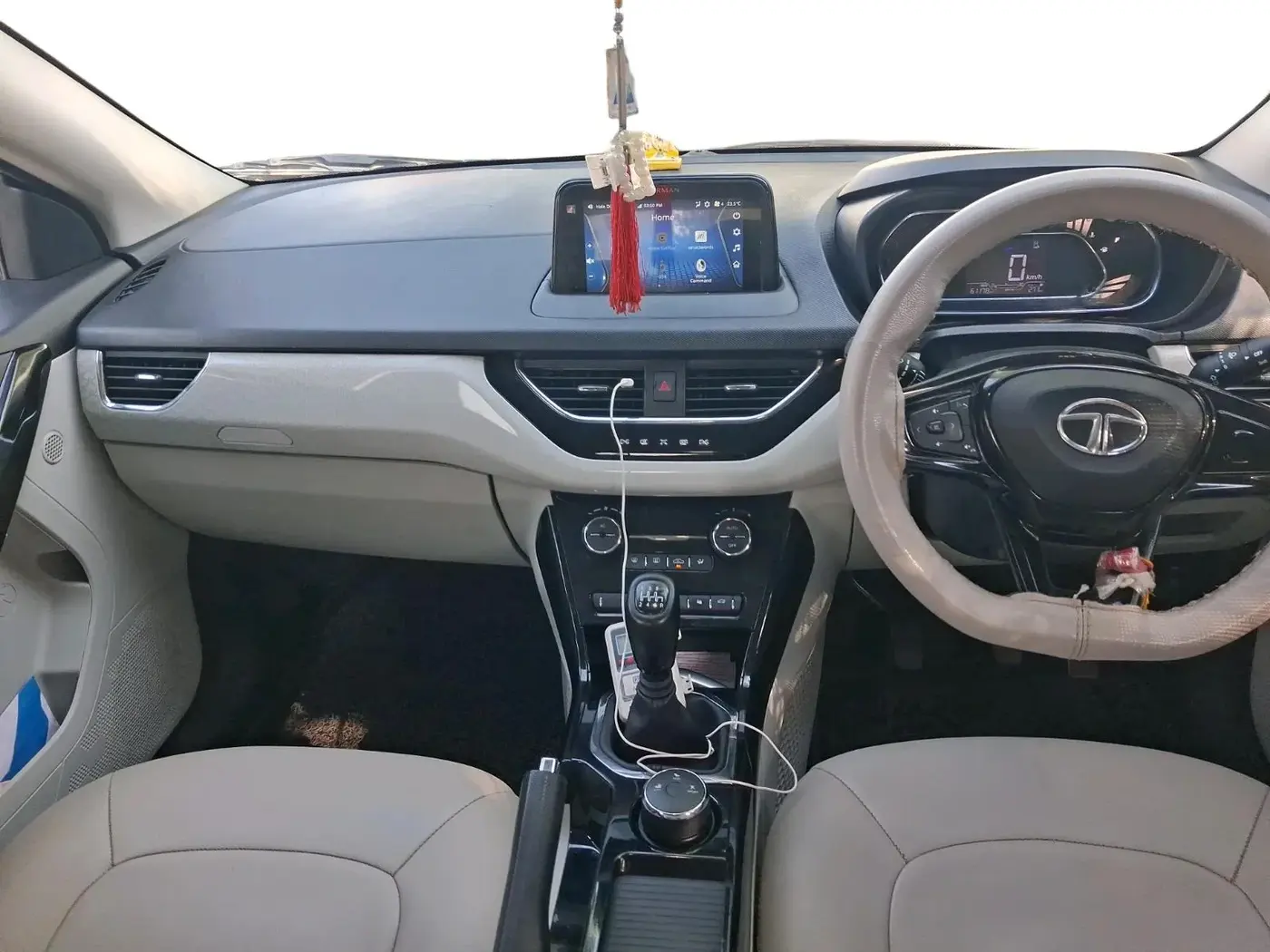 2023 Tata NEXON XZ PLUS PETROL, Petrol, Manual, 61,178 km, interior