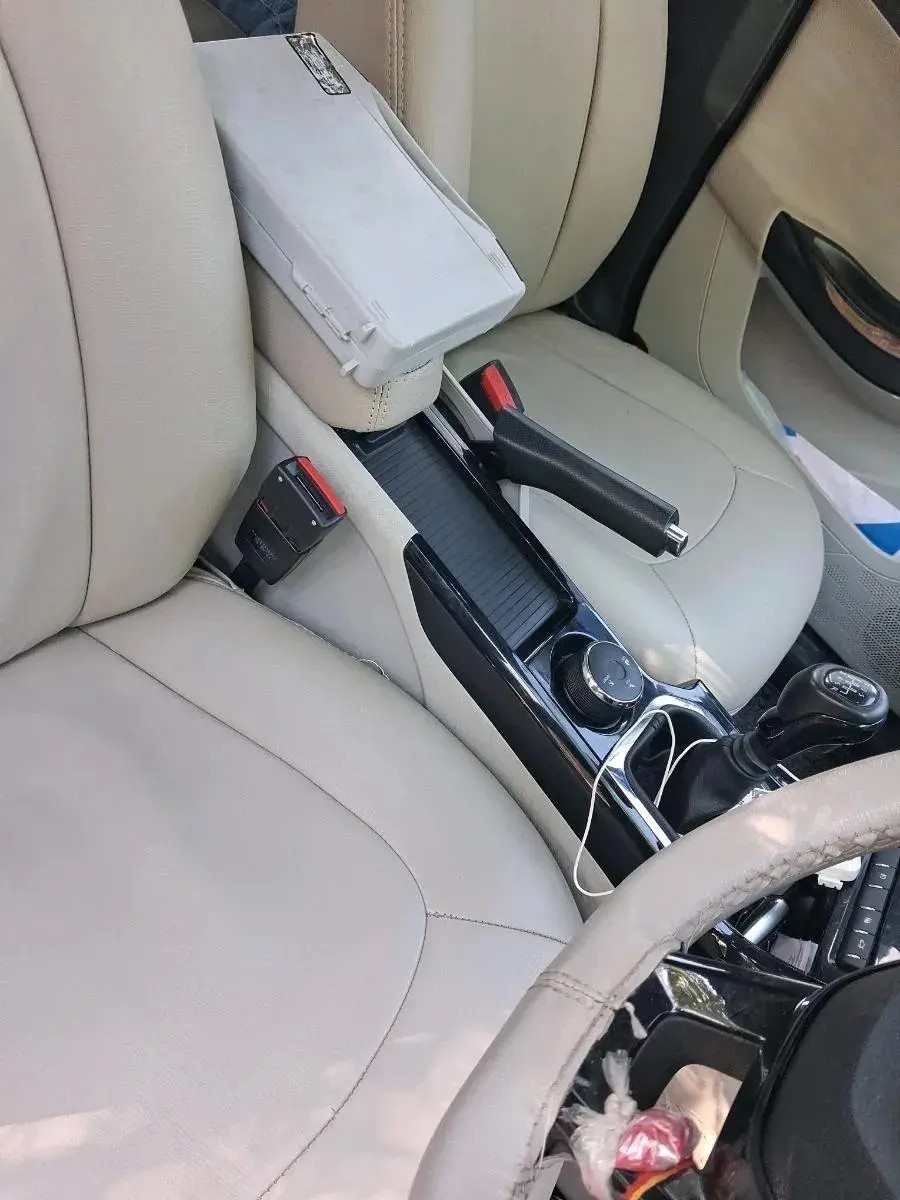 2023 Tata NEXON XZ PLUS PETROL, Petrol, Manual, 61,178 km, interior