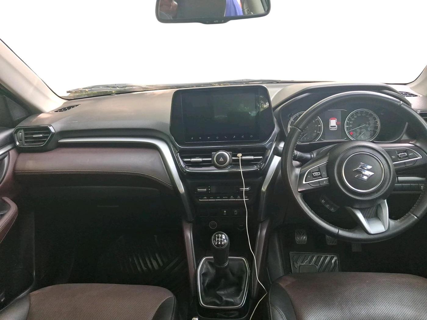 2022 Maruti Grand Vitara ALPHA SMART HYBRID, Petrol, Manual, 28,230 km, interior