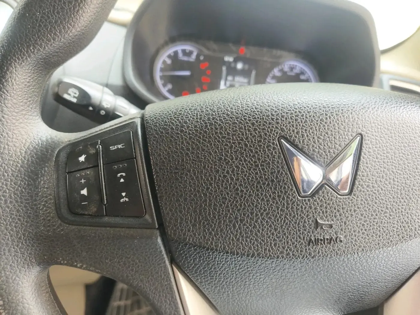 2023 Mahindra BOLERO NEO N 8, Diesel, Manual, 38,503 km, interior