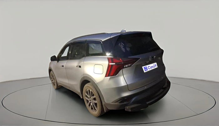 2022 Mahindra XUV700 AX 7 LUXURY D MT 7 STR, Diesel, Manual, 89,682 km, exterior