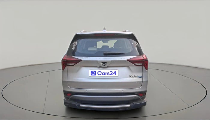 2022 Mahindra XUV700 AX 7 LUXURY D MT 7 STR, Diesel, Manual, 89,682 km, exterior