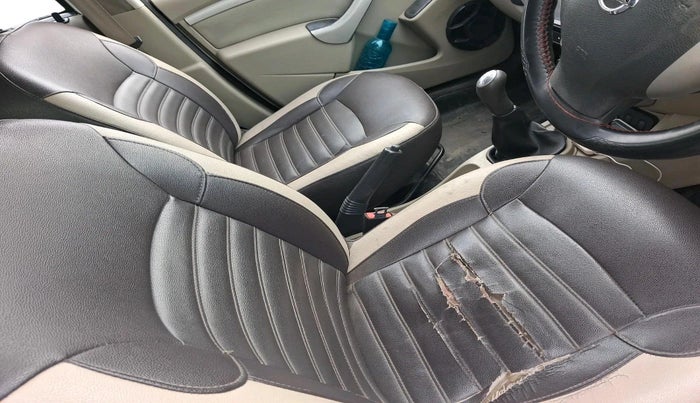 2016 Nissan Terrano XL D PLUS, Diesel, Manual, 1,12,090 km, interior