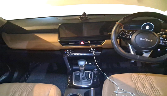 2023 KIA SELTOS  HTX PLUS 1.5 TURBO PETROL DCT, Petrol, Automatic, 18,890 km, interior