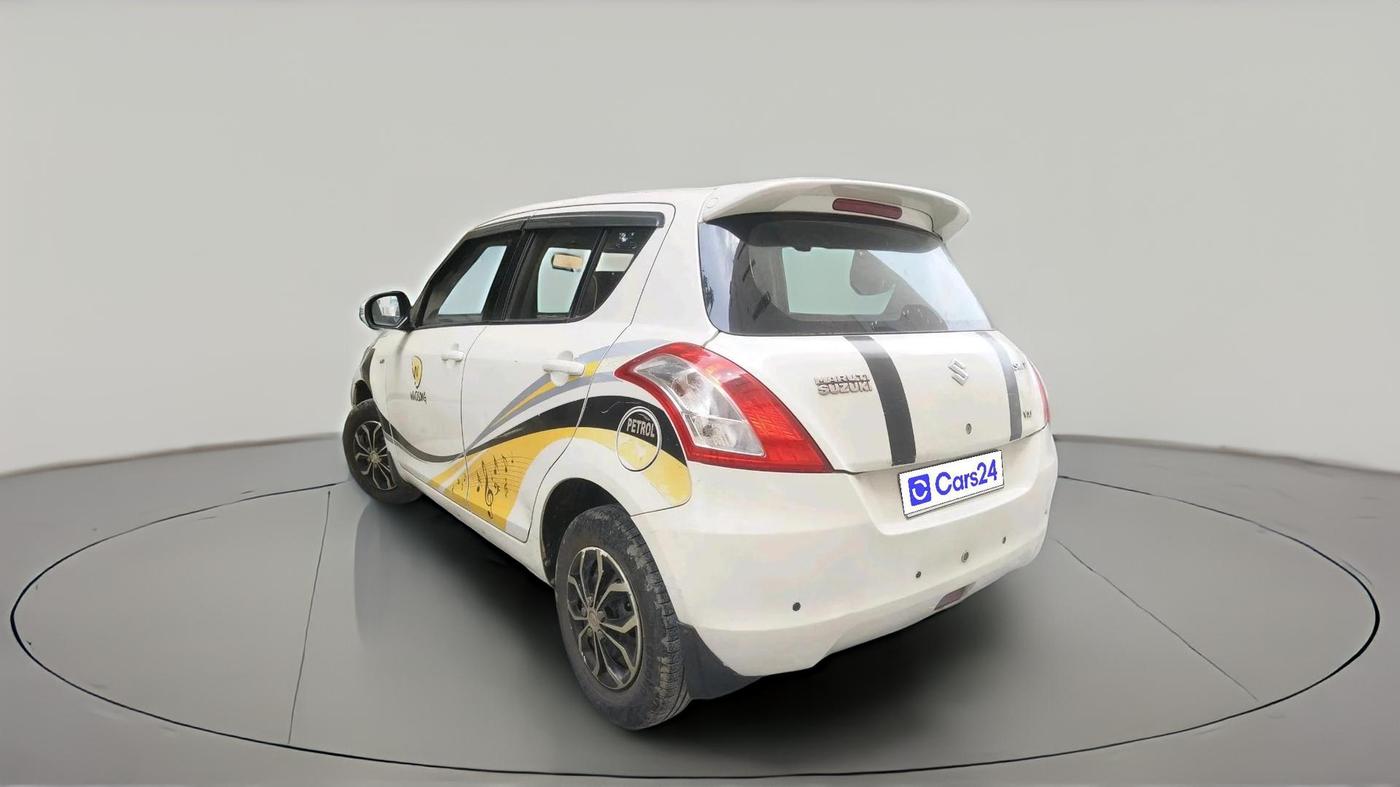 2015 Maruti Swift VXI, Petrol, Manual, 1,45,181 km, exterior