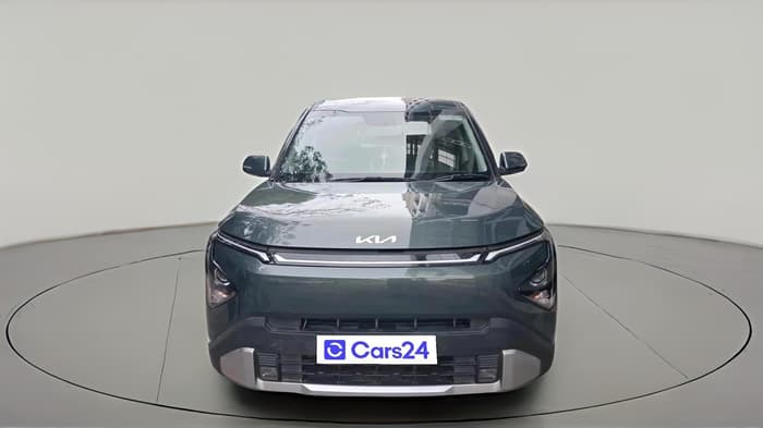 2025 KIA Carens Clavis HTE(O) 1.5 Petrol MT, Petrol, Manual, 8,956 km, exterior