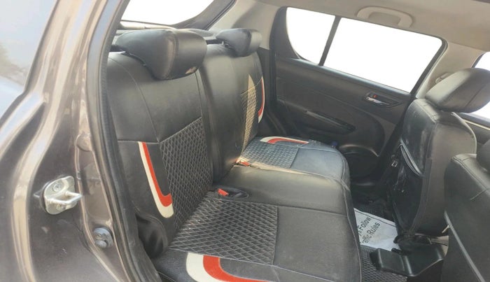 2016 Maruti Swift VXI, Petrol, Manual, 1,27,305 km, interior