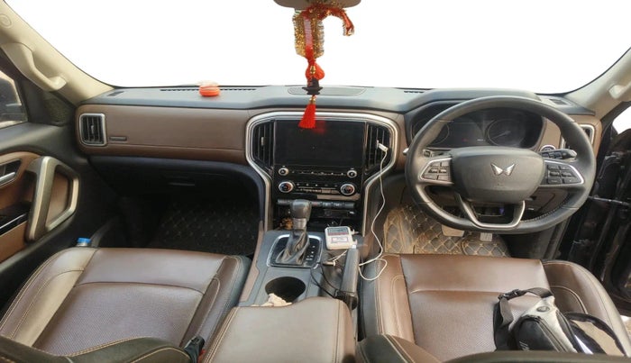 2022 Mahindra SCORPIO-N Z8 L PETROL AT 6 STR, Petrol, Automatic, 46,123 km, interior