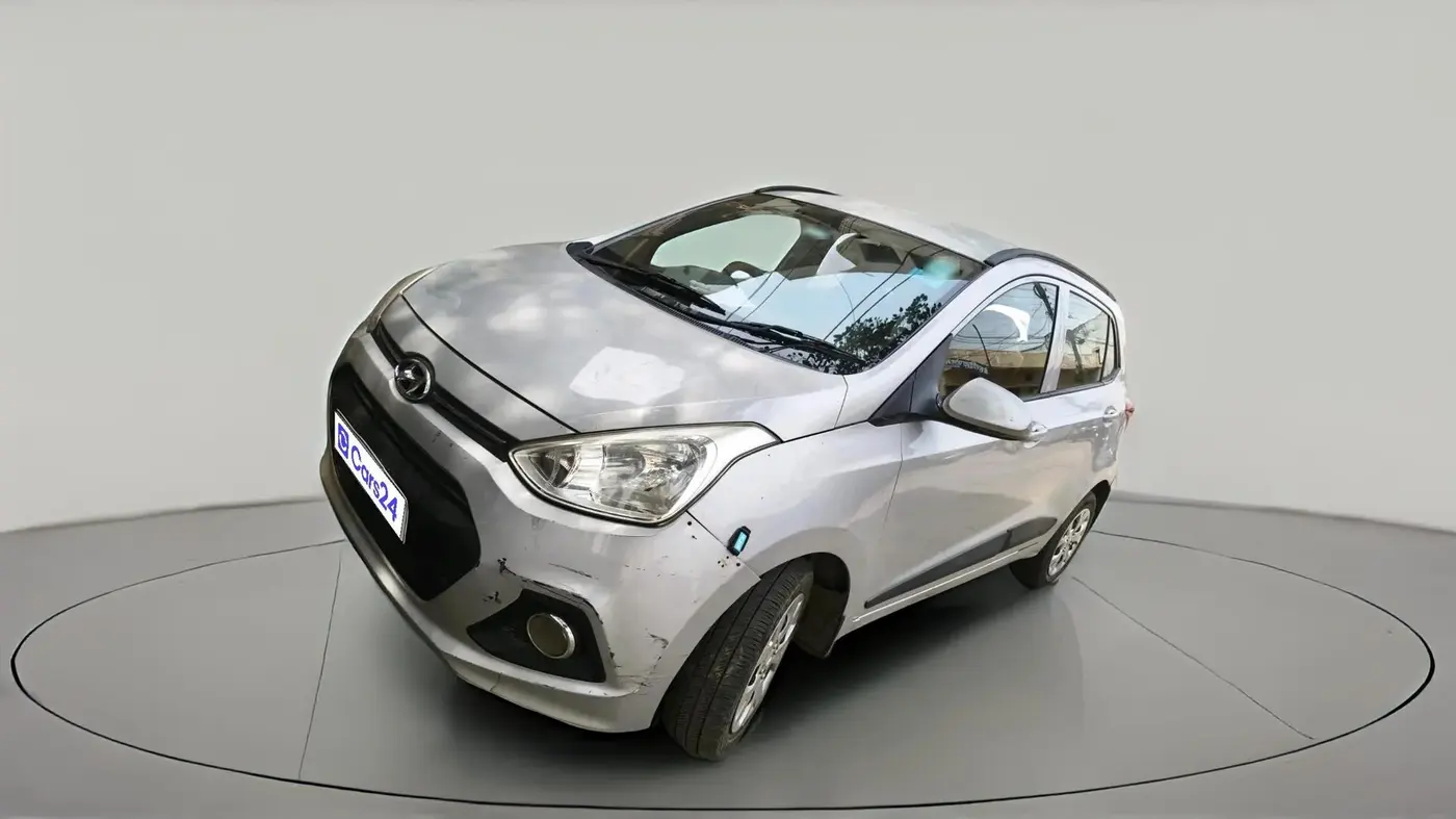 2015 Hyundai Grand i10 SPORTZ 1.2 KAPPA VTVT, Petrol, Manual, 99,000 km, exterior