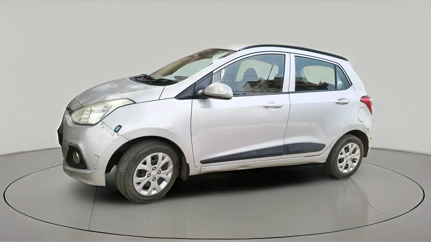 2015 Hyundai Grand i10 SPORTZ 1.2 KAPPA VTVT, Petrol, Manual, 99,000 km, exterior