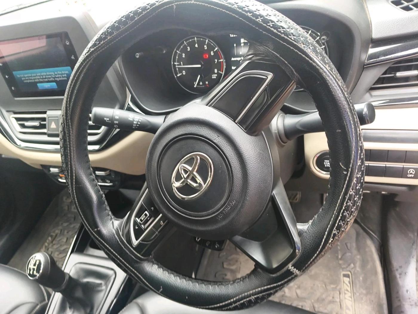 2022 Toyota Glanza G, Petrol, Manual, 36,790 km, interior