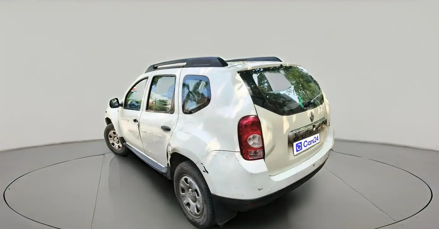 2015 Renault Duster 110 PS RXL DIESEL, Diesel, Manual, 1,21,085 km, exterior