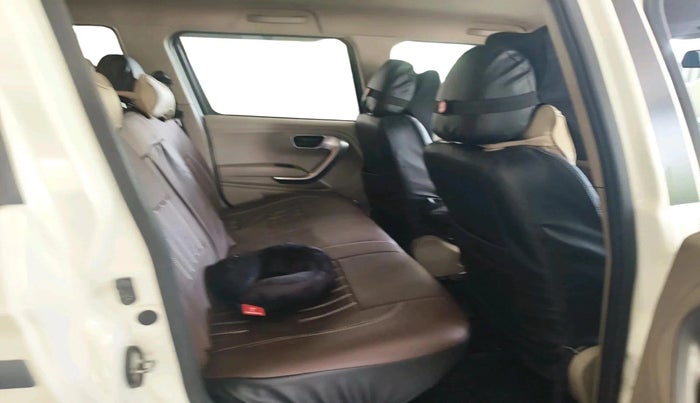 2024 Mahindra BOLERO NEO N10 R, Diesel, Manual, 46,072 km, interior