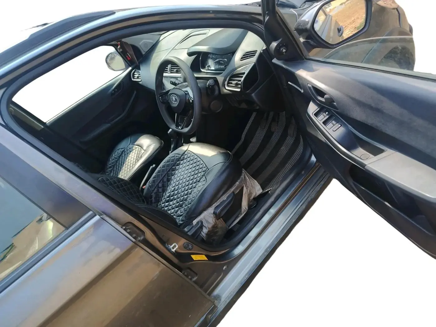 2022 Tata TIAGO NRG XZ MT, Petrol, Manual, 34,519 km, interior