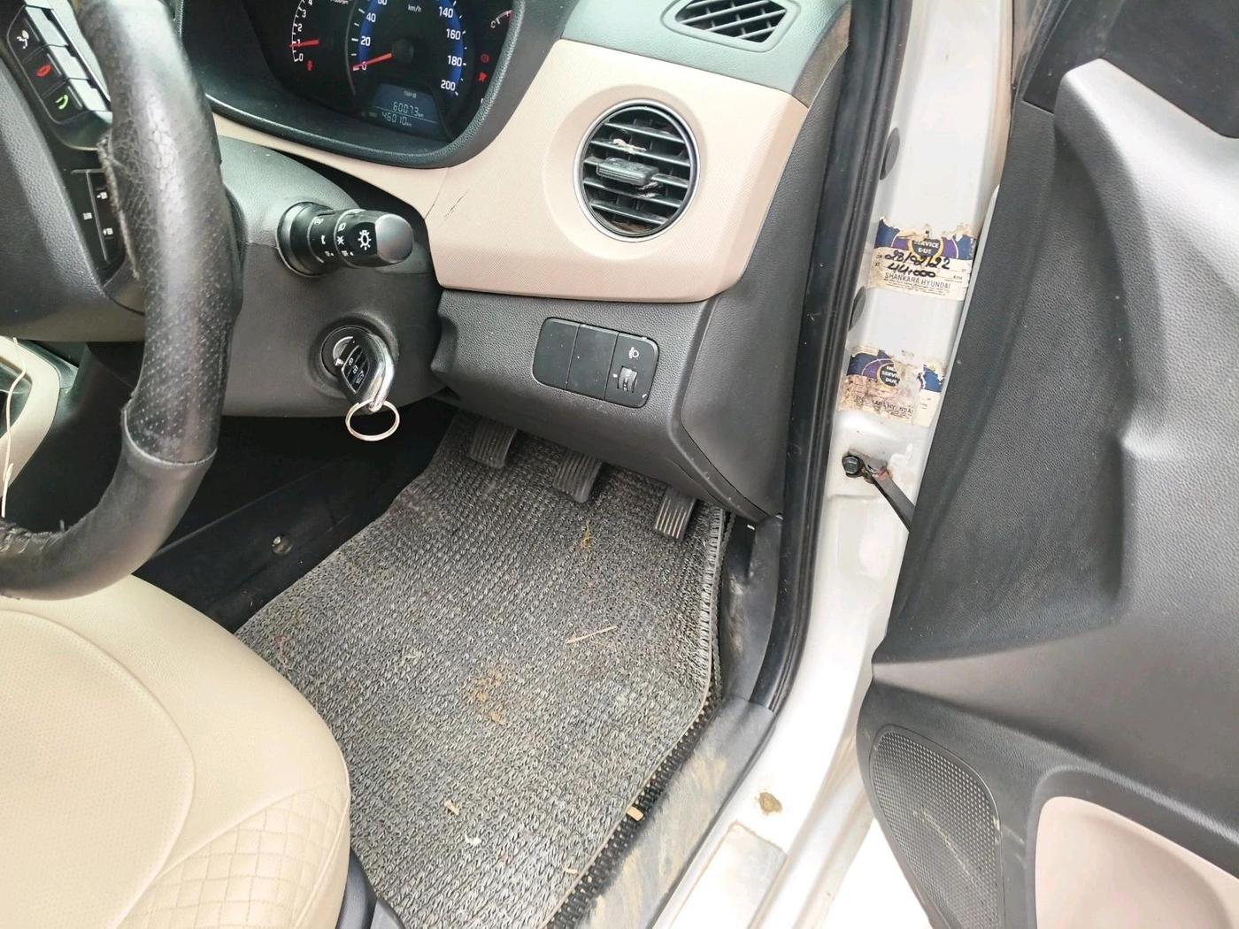 2018 Hyundai Xcent SX 1.2, Petrol, Manual, 46,010 km, interior