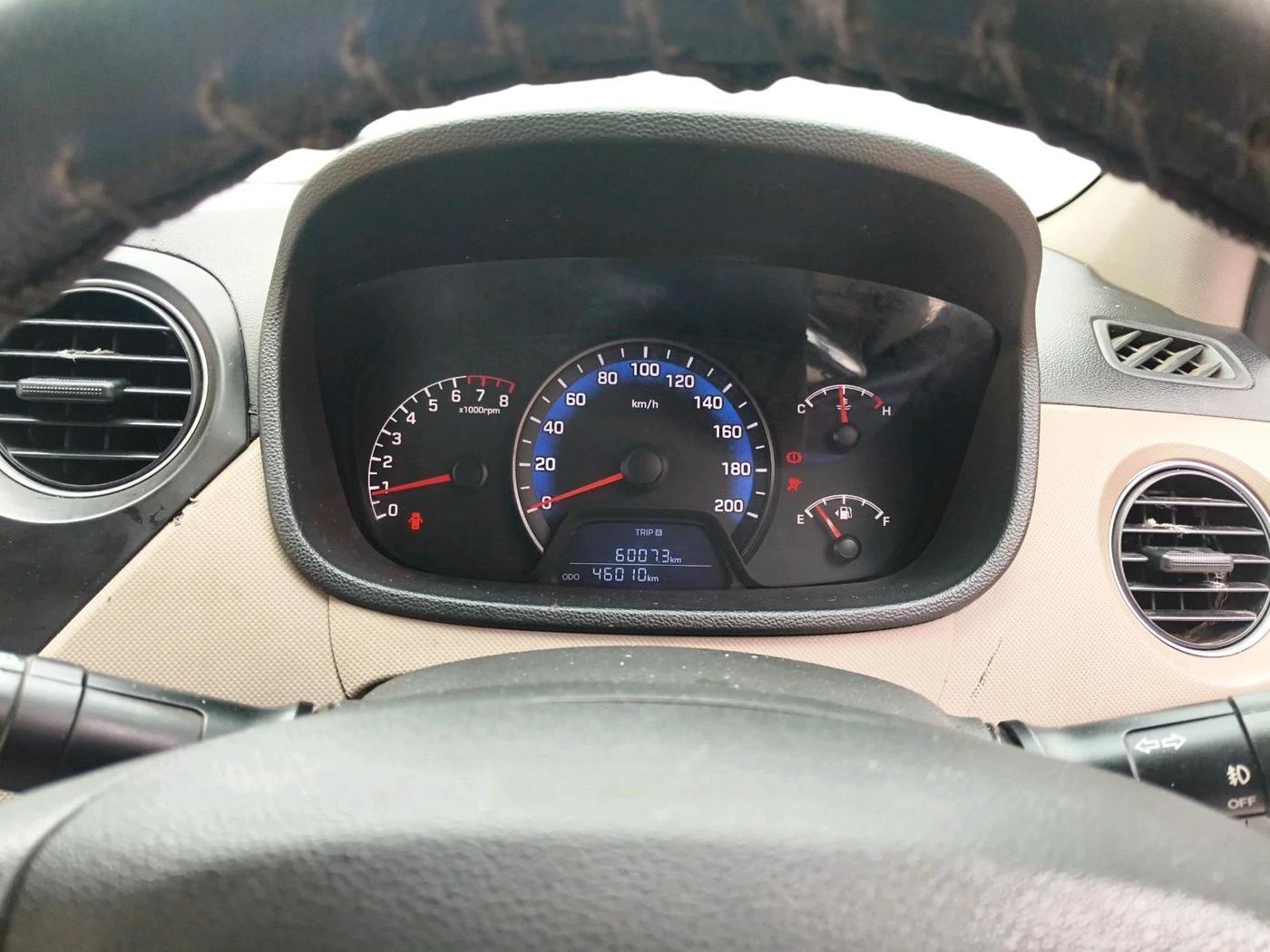 2018 Hyundai Xcent SX 1.2, Petrol, Manual, 46,010 km, interior