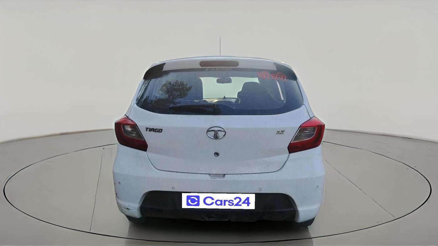 2017 Tata Tiago XZ PETROL, Petrol, Manual, 92,112 km, exterior
