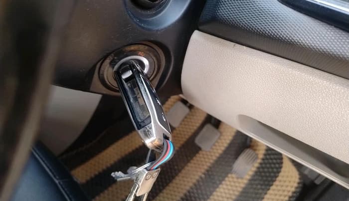 2017 Tata Tiago XZ PETROL, Petrol, Manual, 92,112 km, interior