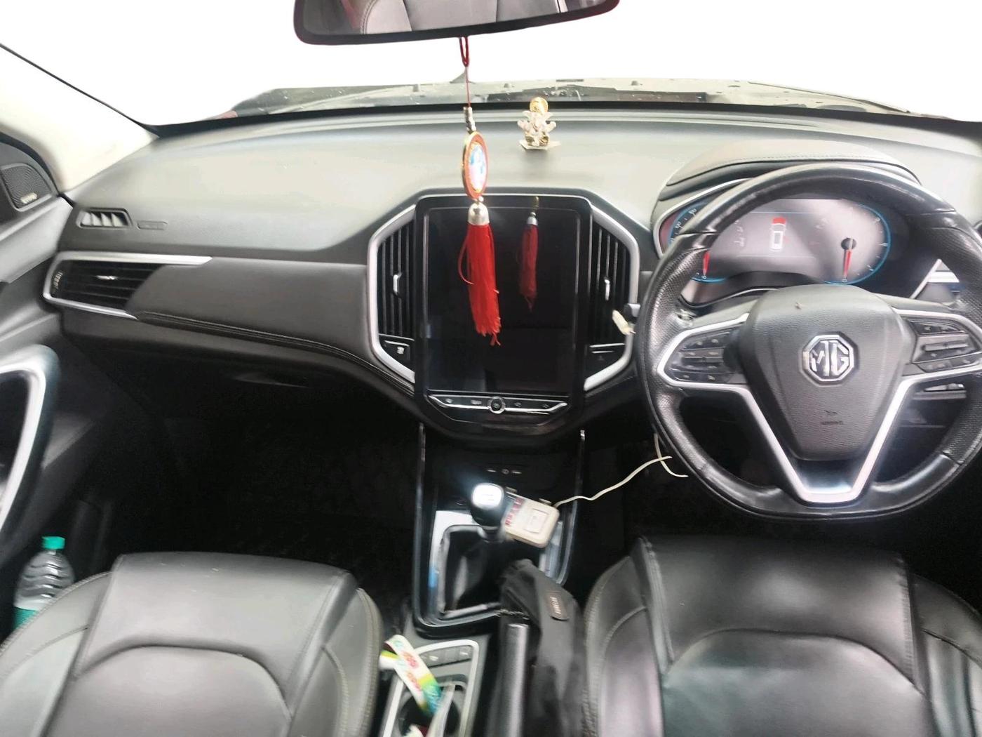 2019 MG HECTOR SHARP 2.0 DIESEL, Diesel, Manual, 1,18,604 km, interior