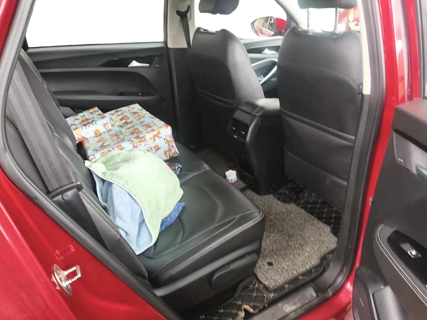 2019 MG HECTOR SHARP 2.0 DIESEL, Diesel, Manual, 1,18,604 km, interior