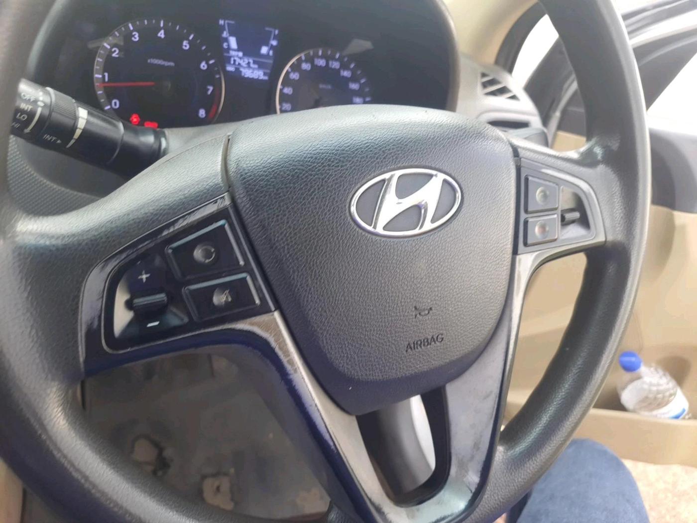 2017 Hyundai Verna 1.6 VTVT SX, Petrol, Manual, 79,689 km, interior