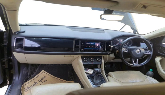 2018 Skoda Kodiaq STYLE 2.0 TDI 4X4 AT, Diesel, Automatic, 2,04,486 km, interior